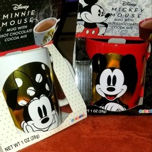 Mickey&Minnie collector mug set! New